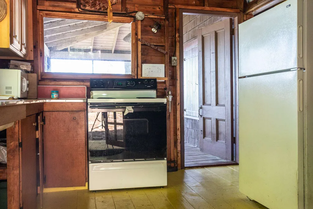 58 Camp Road Wolfeboro NH 03894