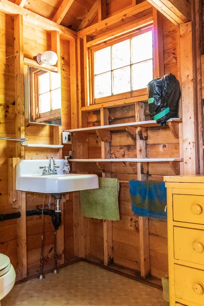 58 Camp Road Wolfeboro NH 03894