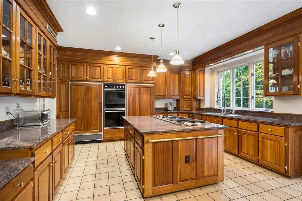 11 Baldwin Lane Hollis NH 03049