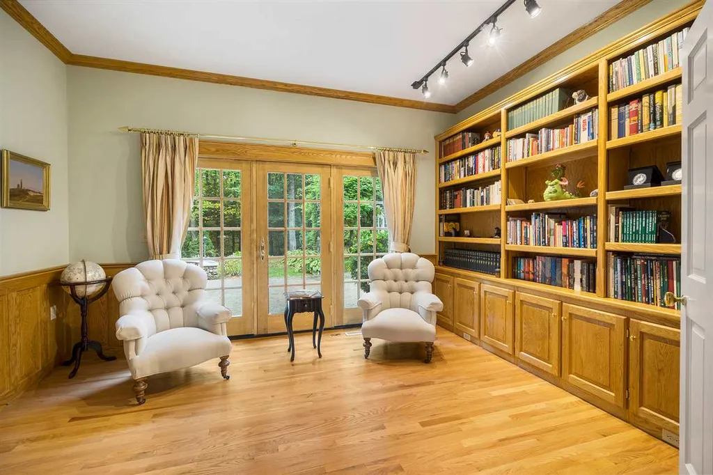 11 Baldwin Lane Hollis NH 03049