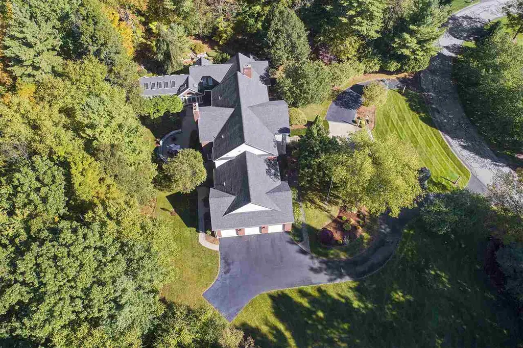 11 Baldwin Lane Hollis NH 03049