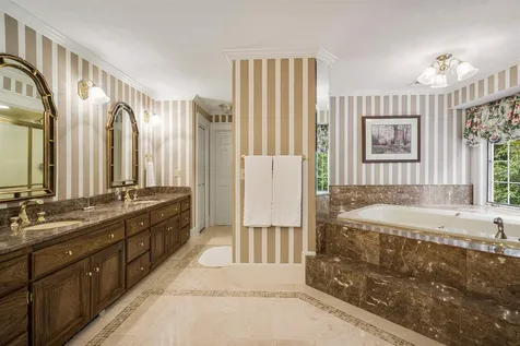 11 Baldwin Lane Hollis NH 03049