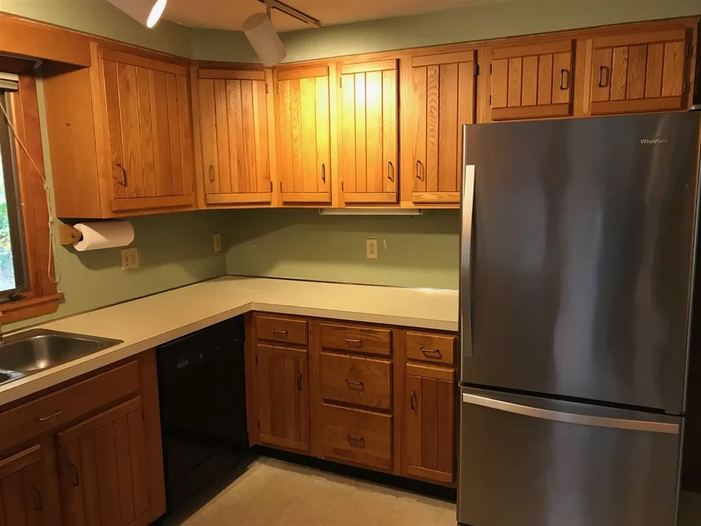 25 Birch Drive Dover NH 03820