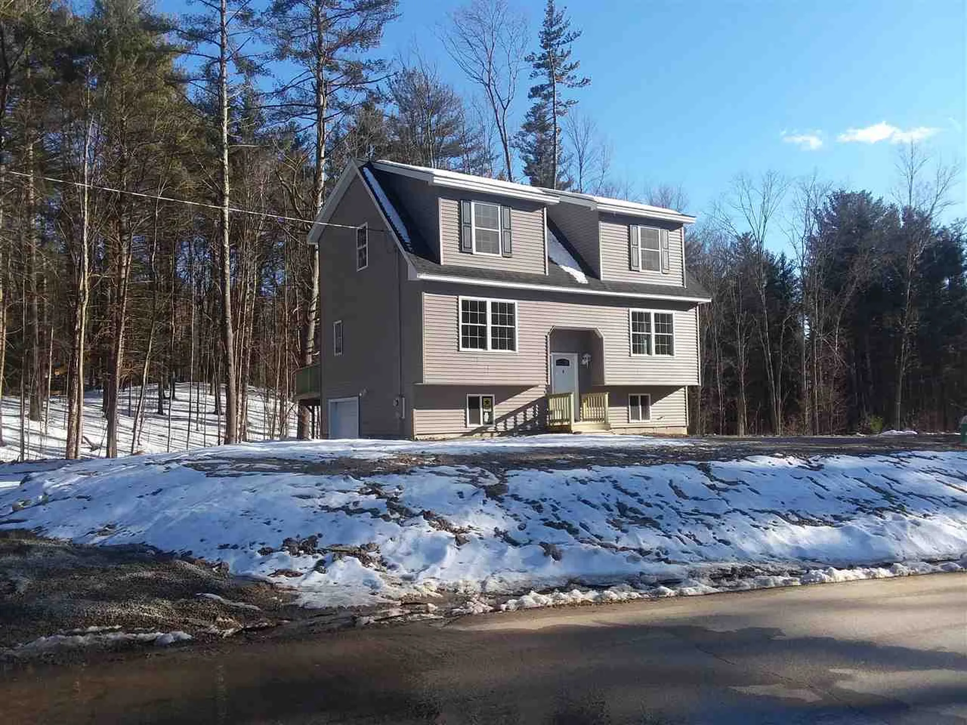 155 Lane Road Raymond NH 03077