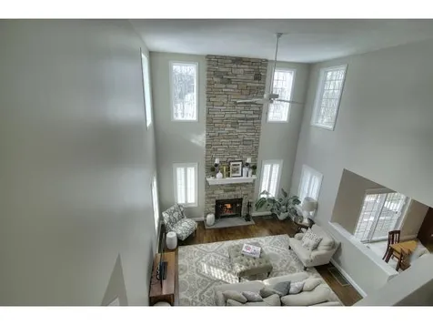 51 Grapevine Road Bedford NH 03110
