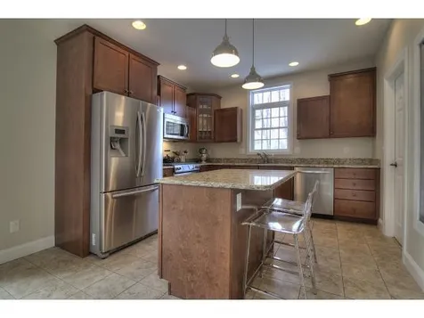 51 Grapevine Road Bedford NH 03110