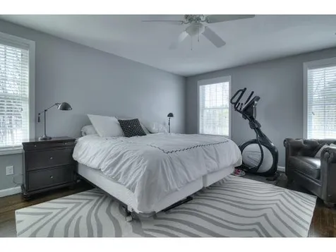 51 Grapevine Road Bedford NH 03110