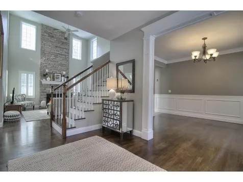 51 Grapevine Road Bedford NH 03110