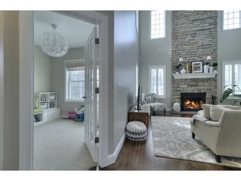 51 Grapevine Road Bedford NH 03110