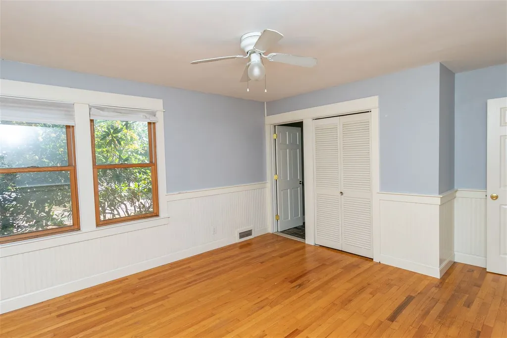 1676 Essex Road Williston VT 05495