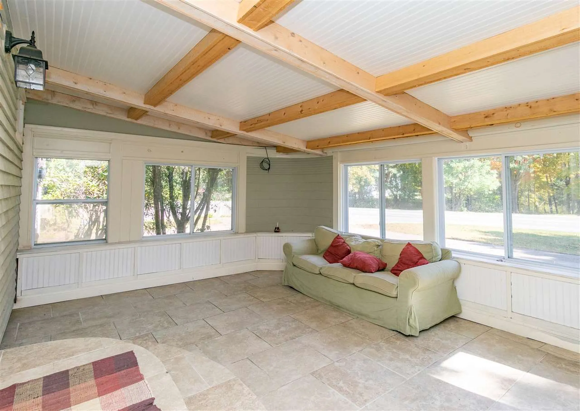 1676 Essex Road Williston VT 05495