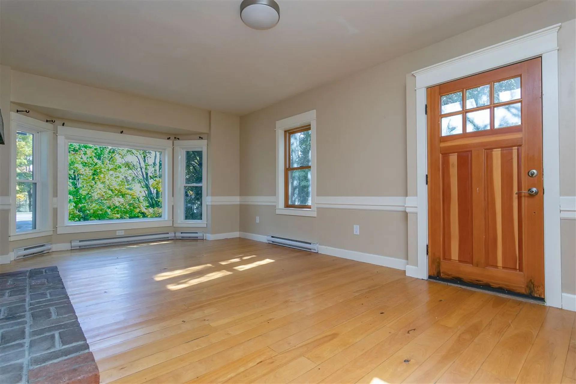 1676 Essex Road Williston VT 05495