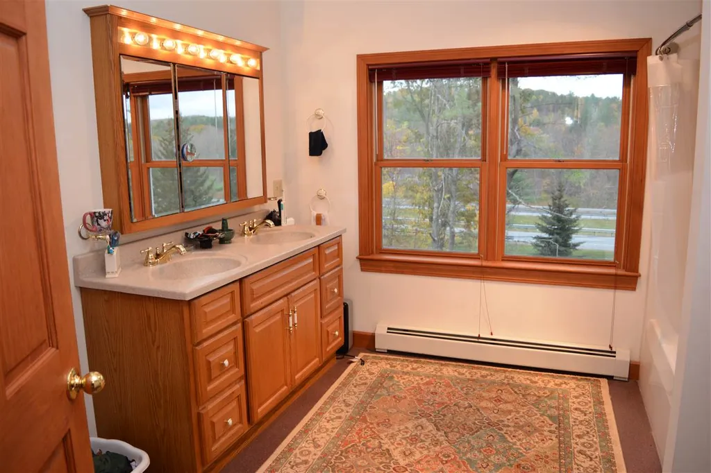 23 Farr Road Lebanon NH 03766