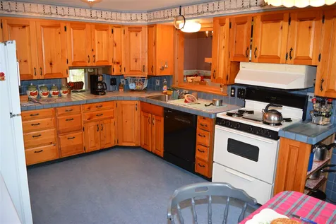23 Farr Road Lebanon NH 03766