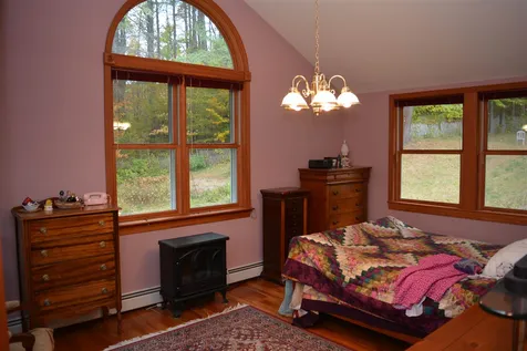 23 Farr Road Lebanon NH 03766