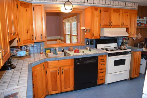 23 Farr Road Lebanon NH 03766