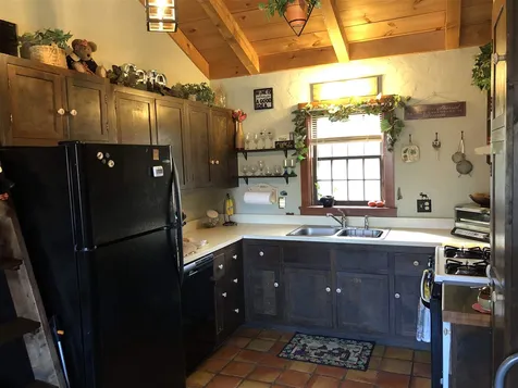 811 Summit Road Mount Holly VT 05758