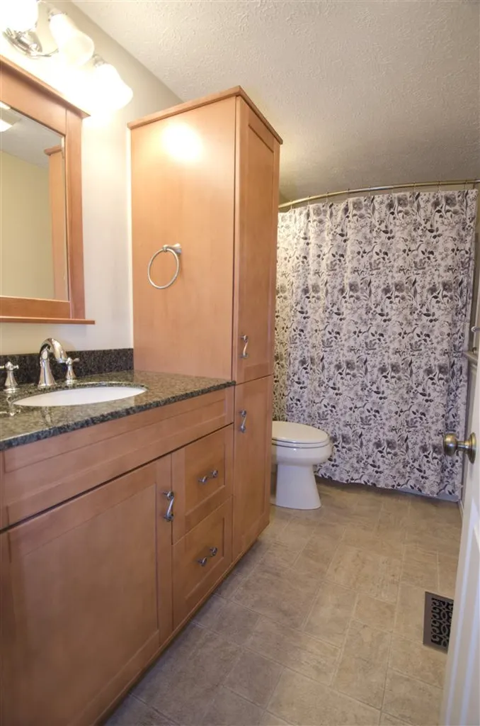 1555 Bodwell Road Manchester NH 03109