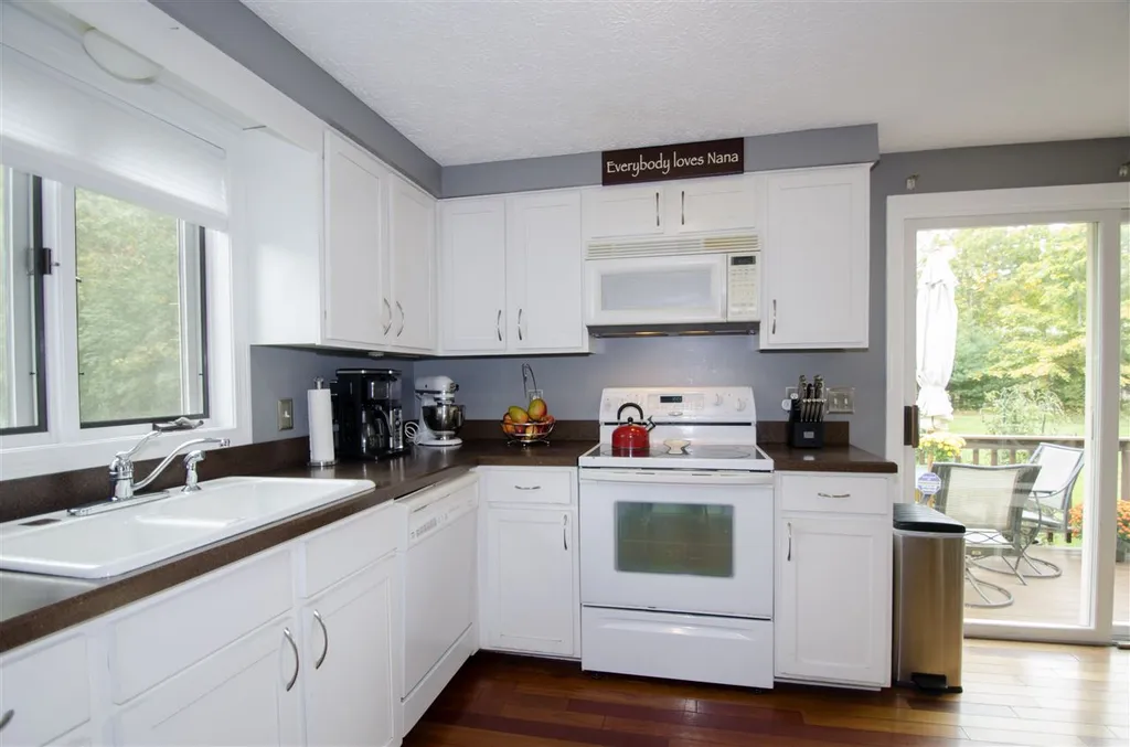 1555 Bodwell Road Manchester NH 03109