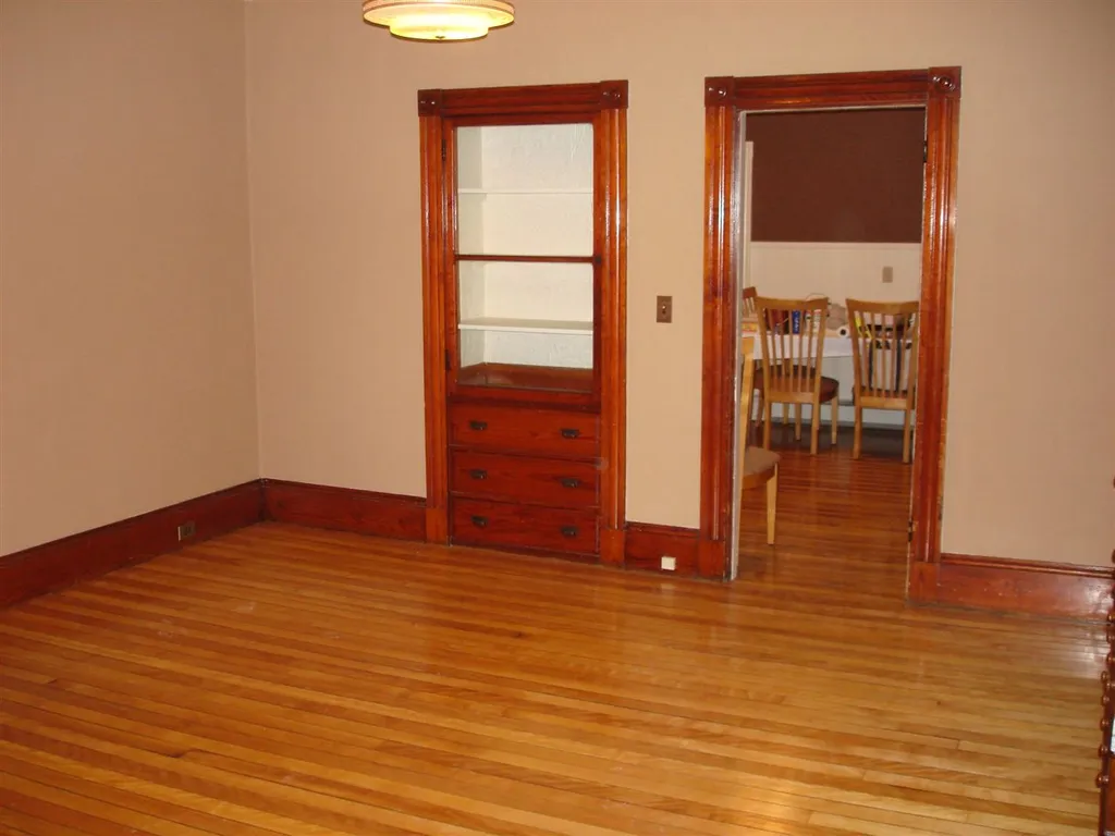 395-397 Nashua Street Milford NH 03055