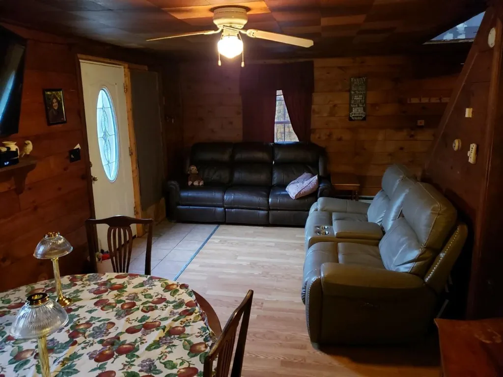21 Mill Road Derry NH 03038