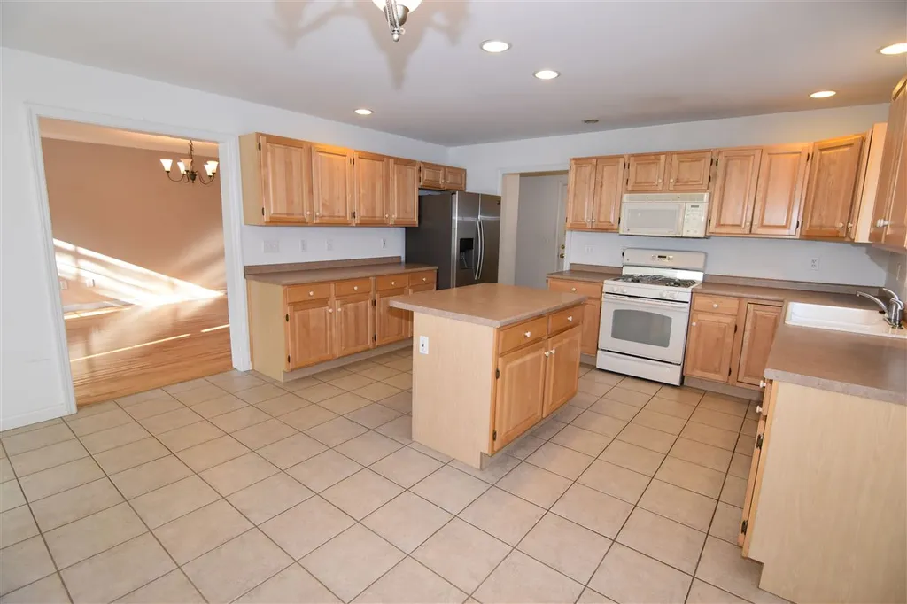 73 Partridge Drive Essex VT 05452