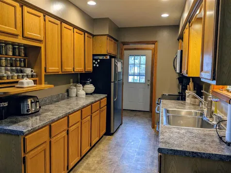 9 Stillwater Circle Rochester NH 03839