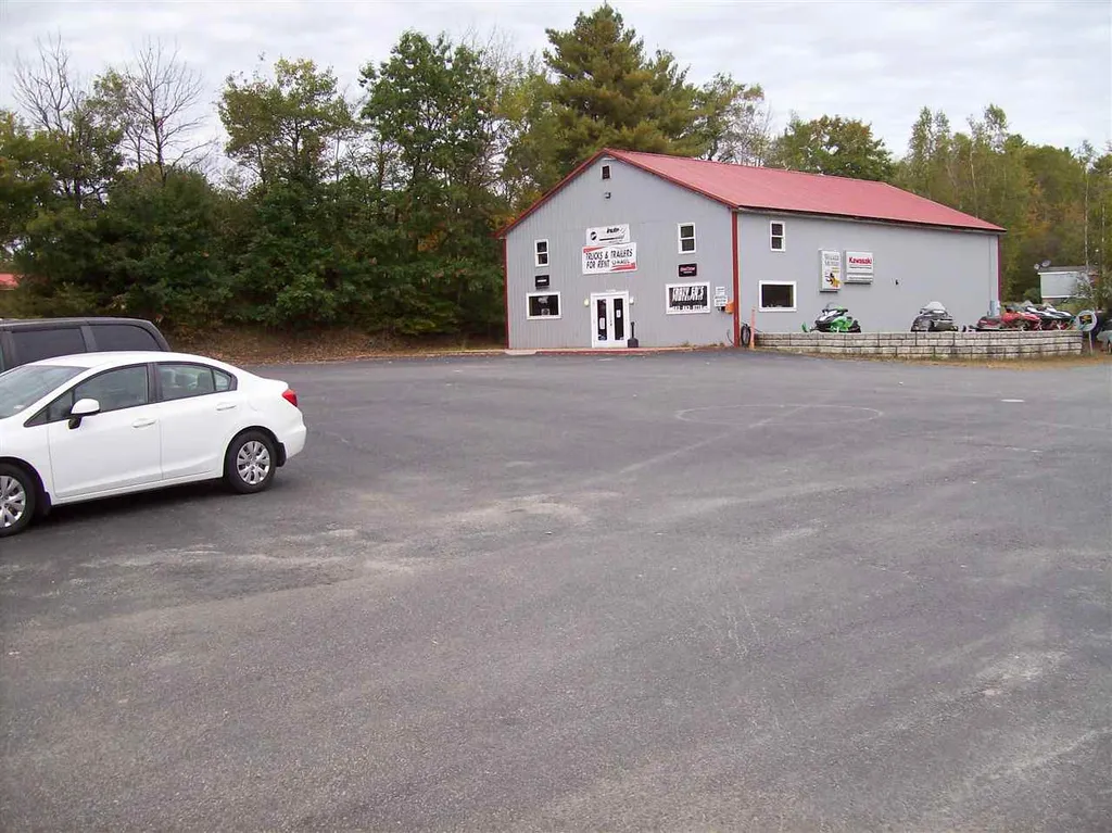 633 John Stark Highway Newport NH 03773
