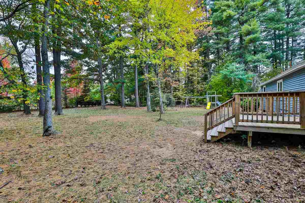 88 Baboosic Lake Road Merrimack NH 03054