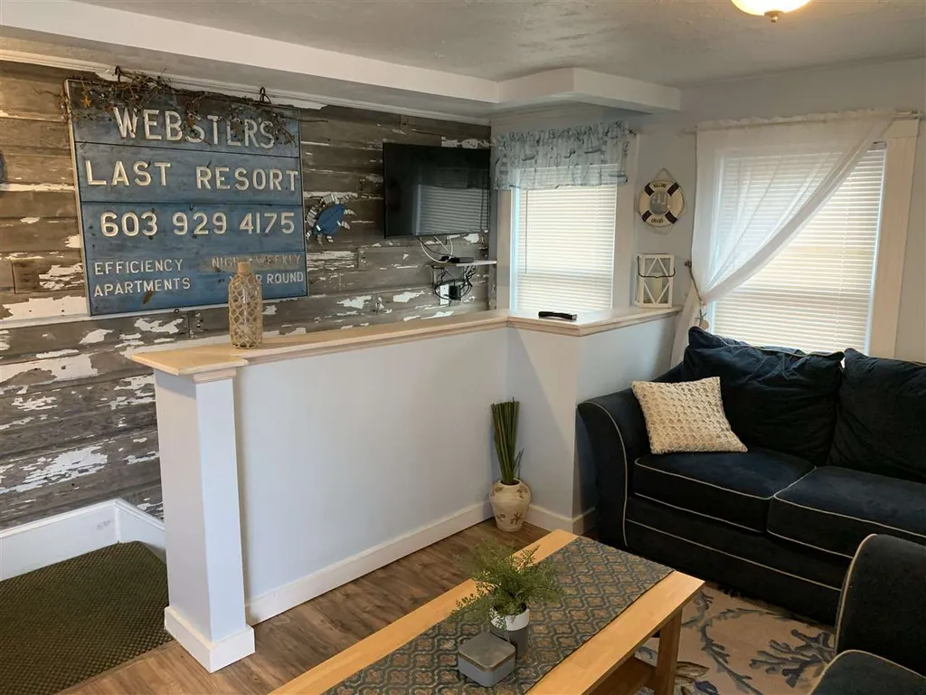 9 G Street Hampton NH 03842