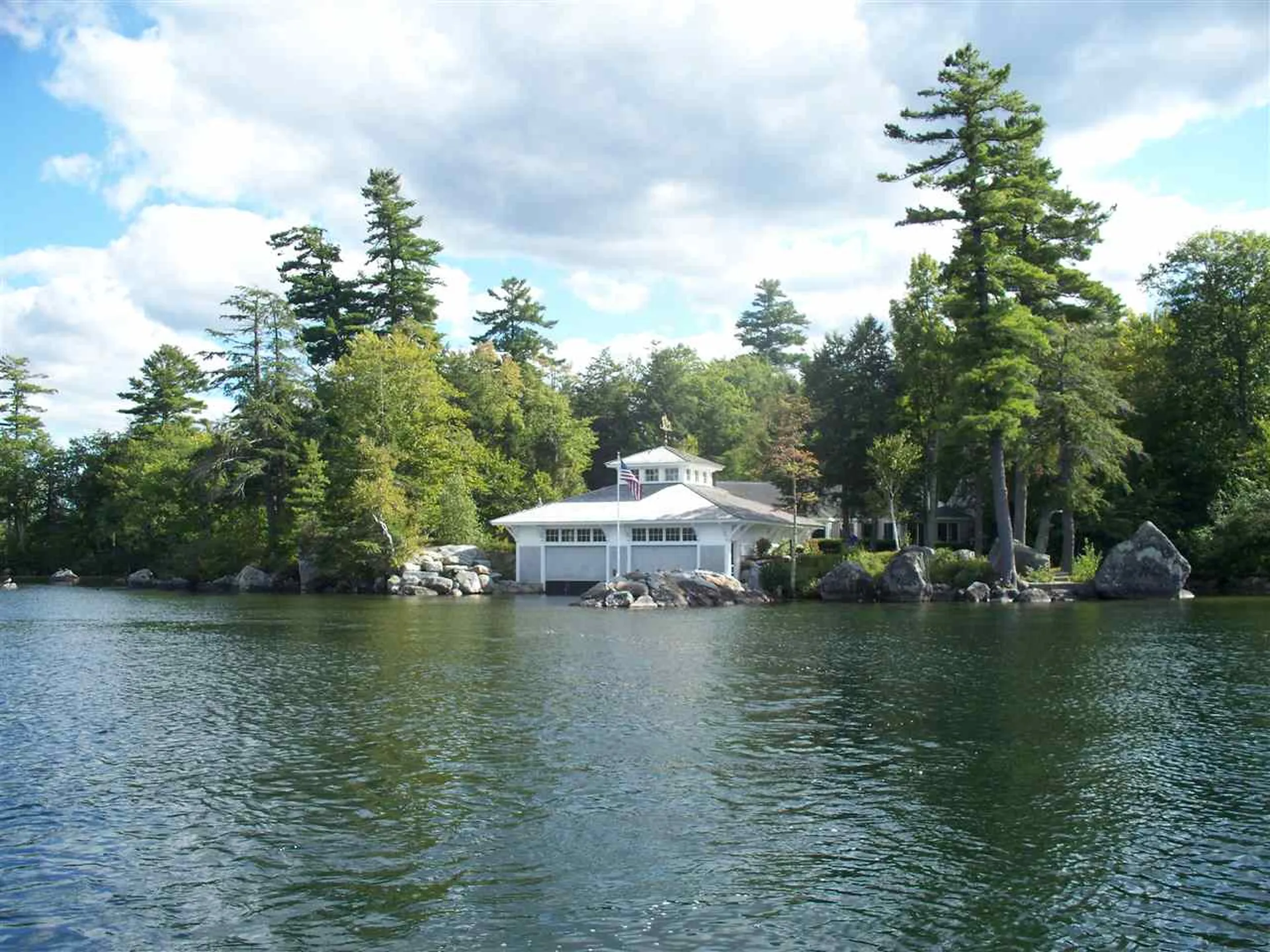 1 Diamond Cove Way Wolfeboro NH 03894