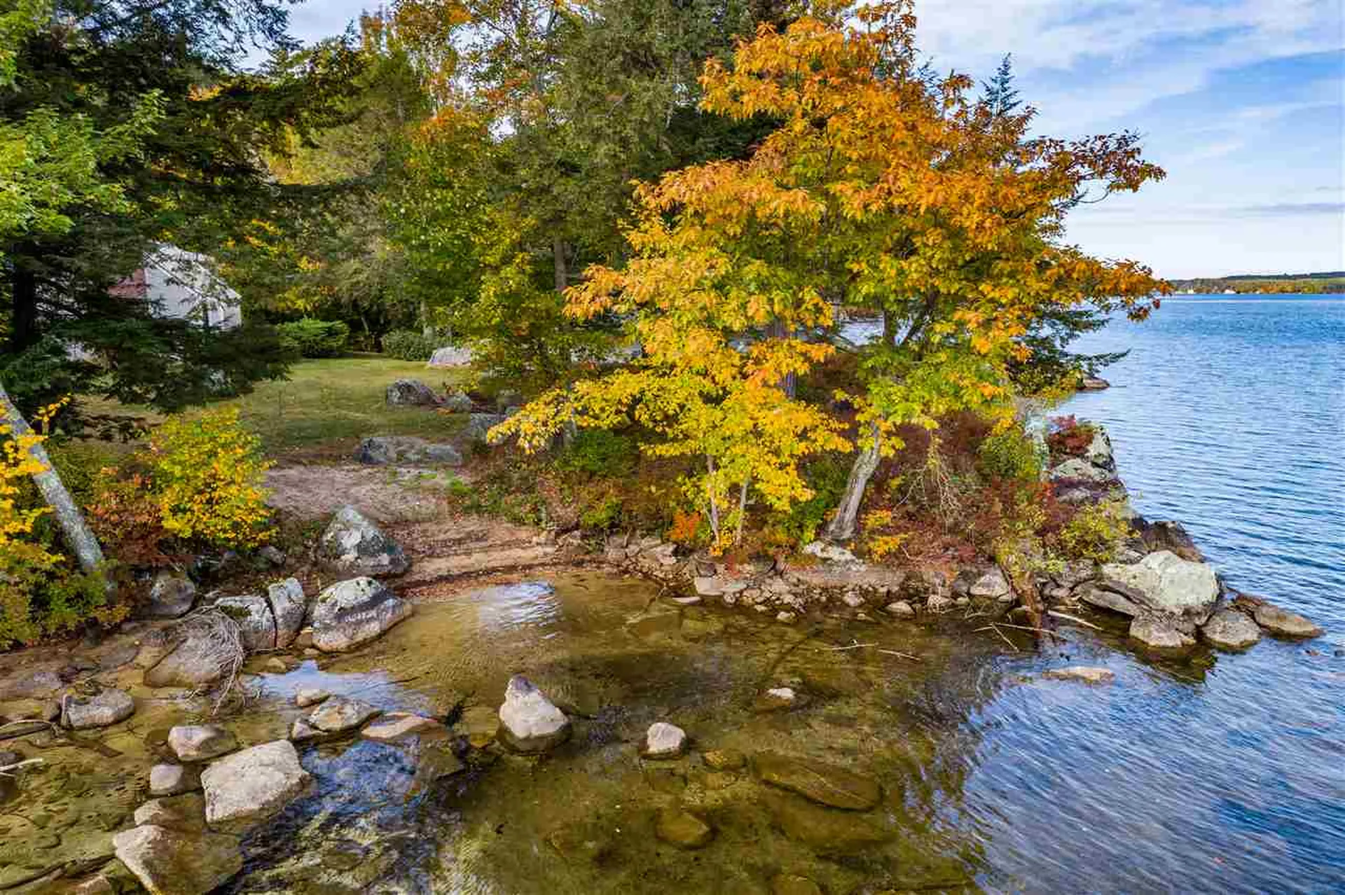 1 Diamond Cove Way Wolfeboro NH 03894