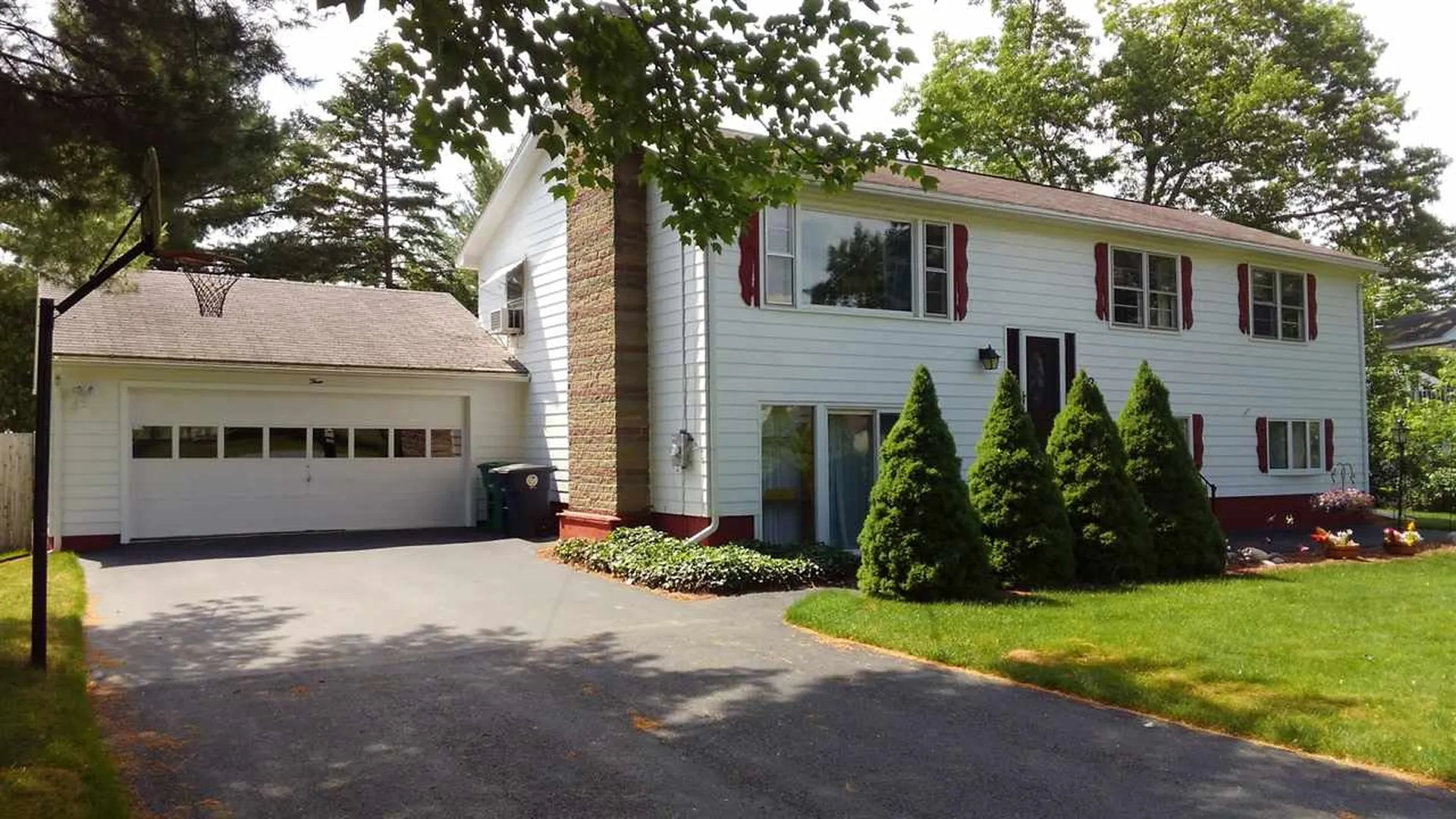 3 Wheaton Drive Nashua NH 03063