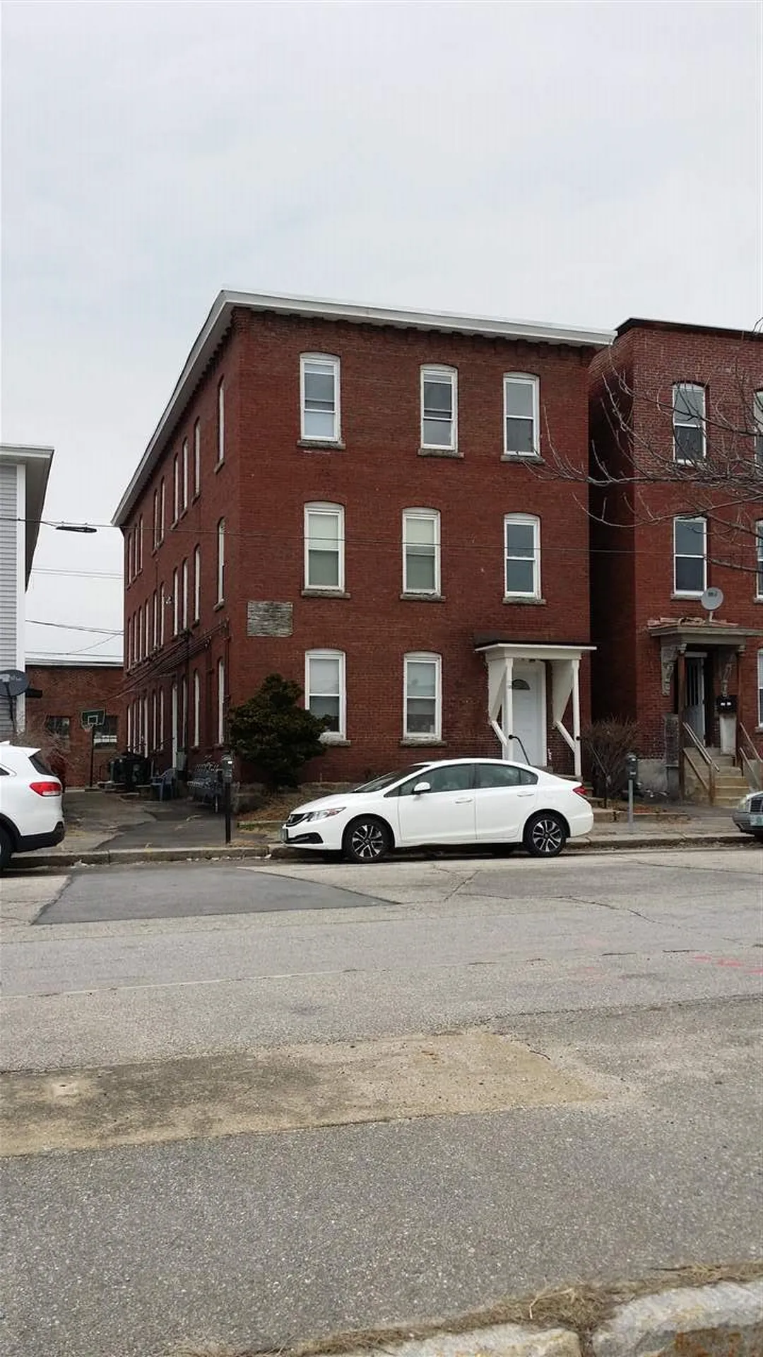 66 Orange Street Manchester NH 03104