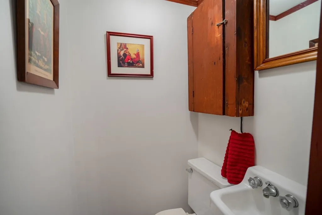 11 Hensmith Road Salisbury NH 03268