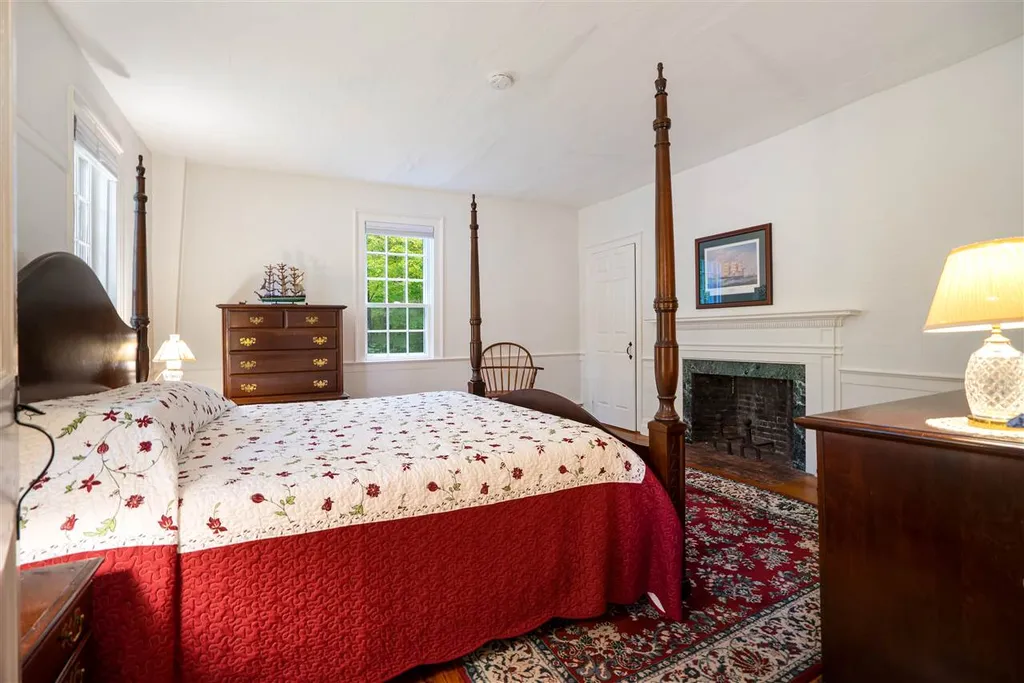 11 Hensmith Road Salisbury NH 03268