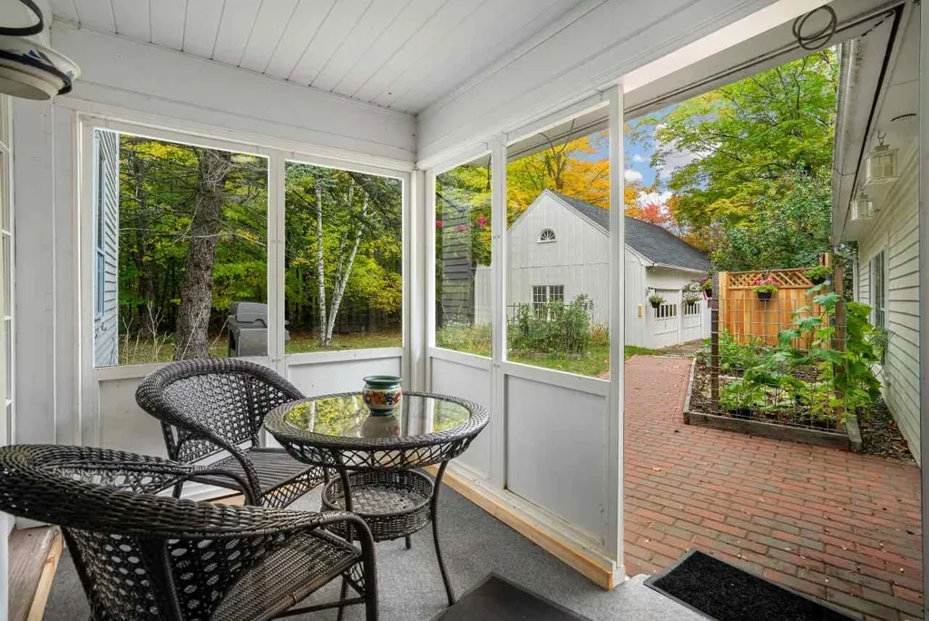11 Hensmith Road Salisbury NH 03268