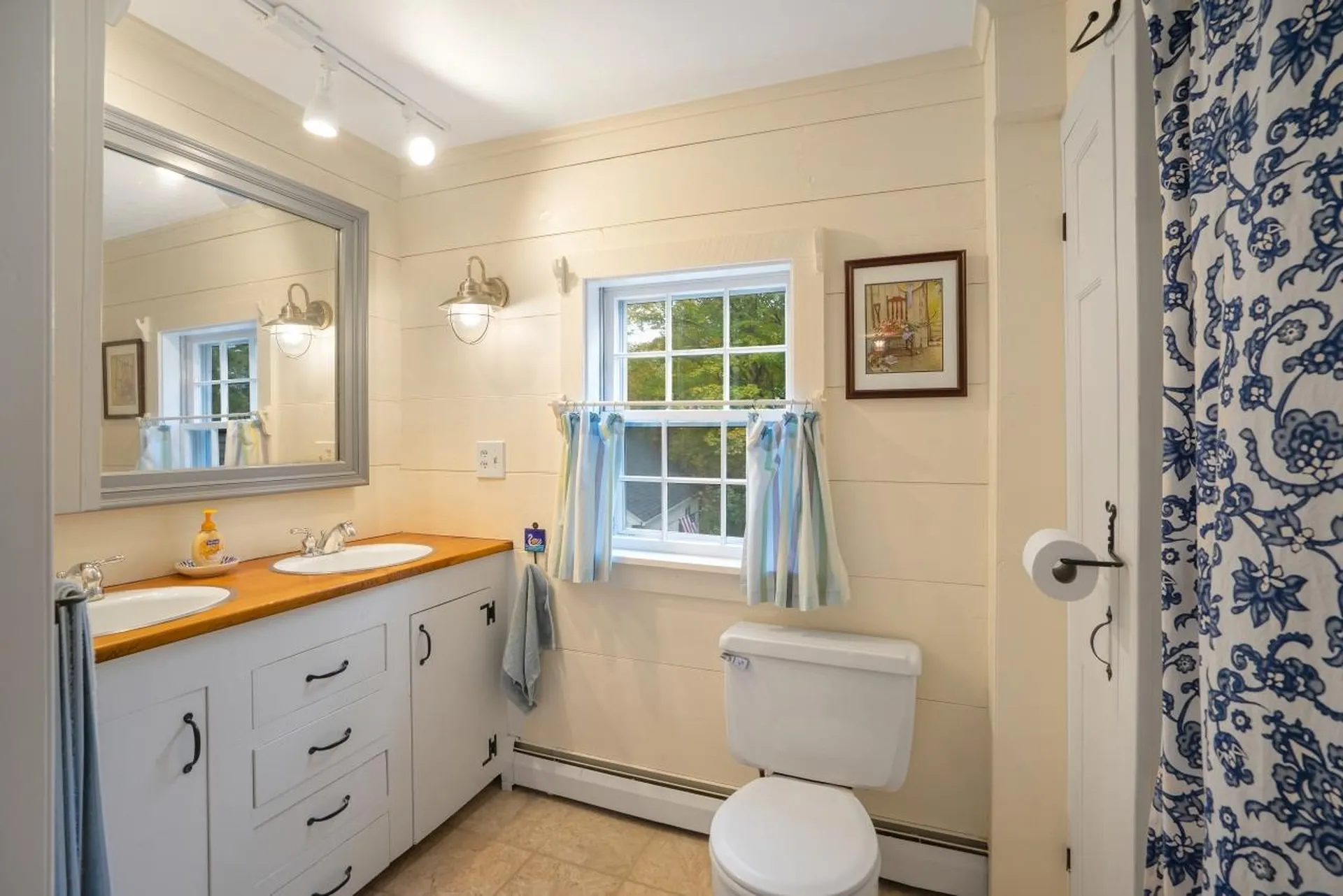 11 Hensmith Road Salisbury NH 03268