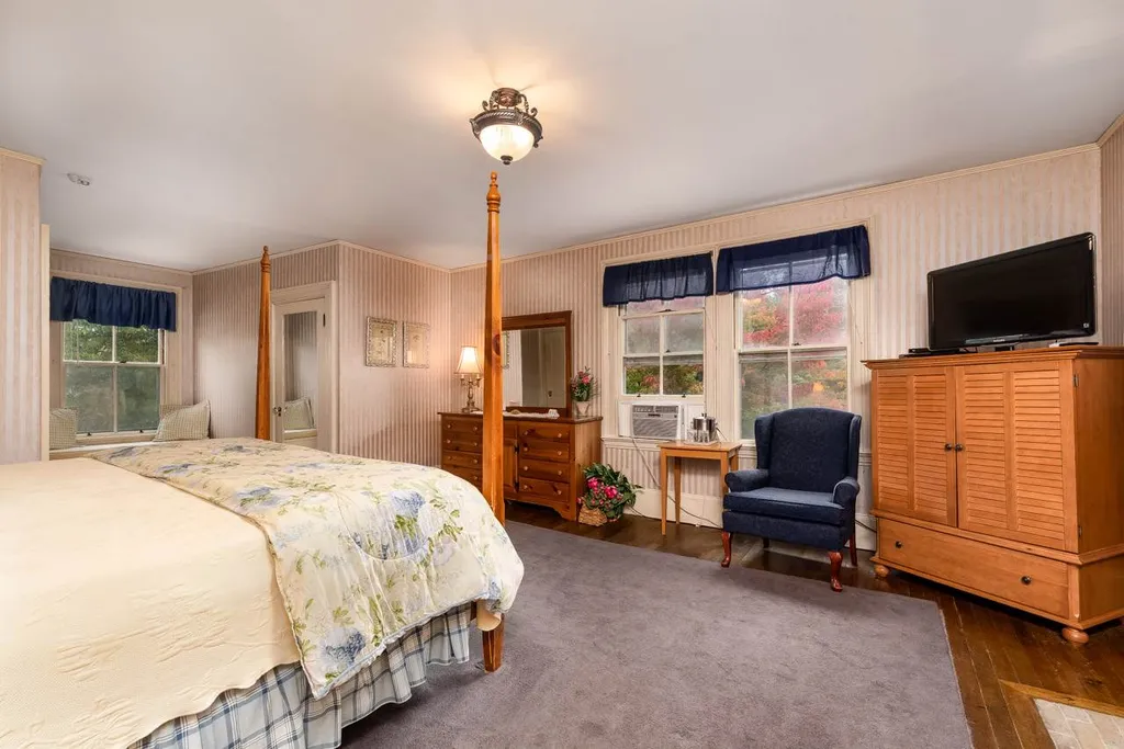 12 Thorn Hill Road Jackson NH 03846