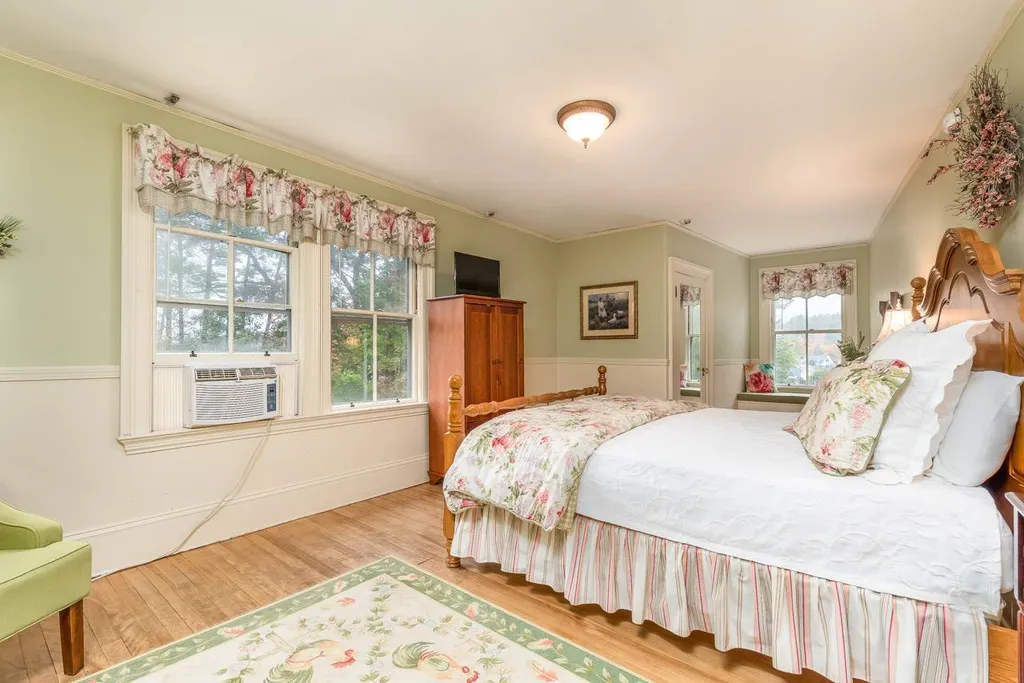 12 Thorn Hill Road Jackson NH 03846