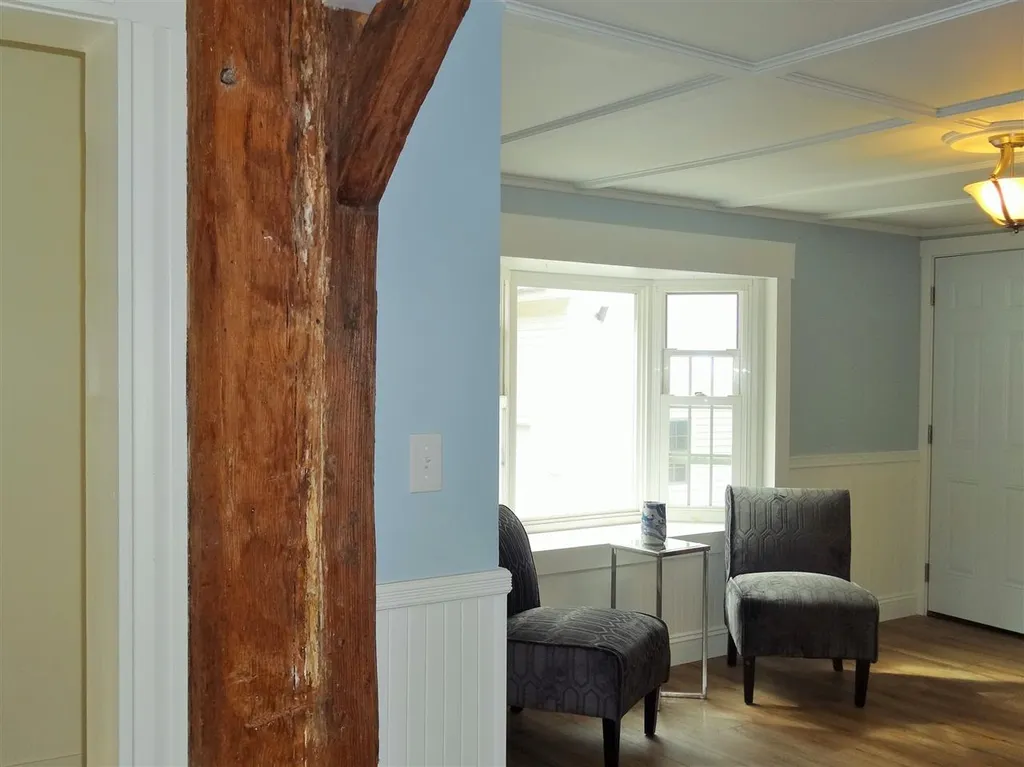 107 Oak Hill Road Barrington NH 03825