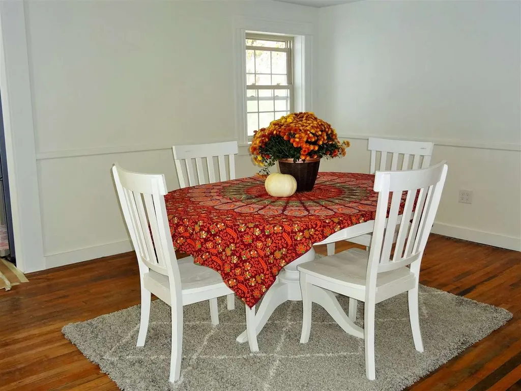 107 Oak Hill Road Barrington NH 03825