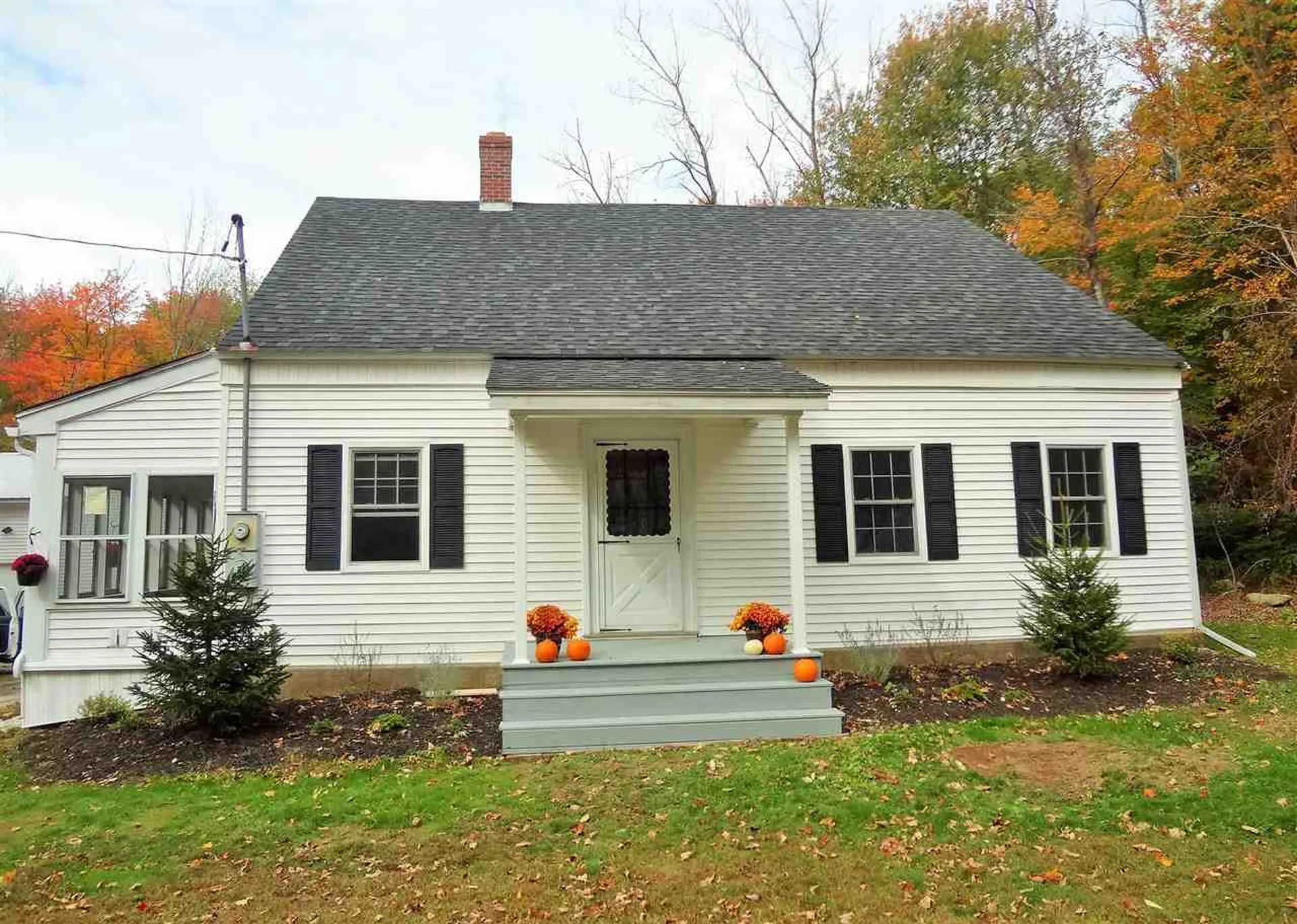 107 Oak Hill Road Barrington NH 03825
