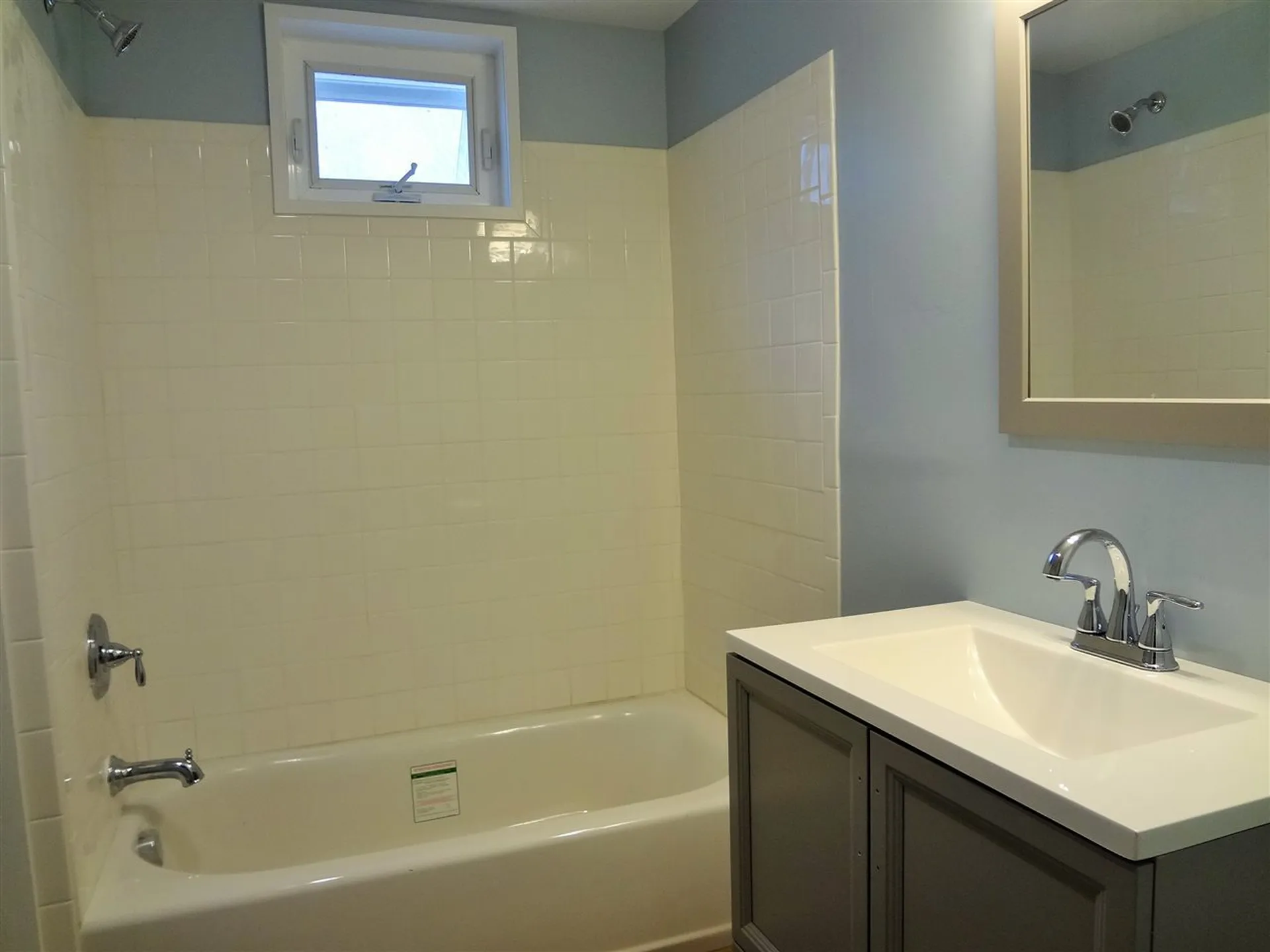 107 Oak Hill Road Barrington NH 03825