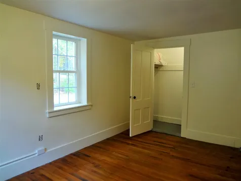107 Oak Hill Road Barrington NH 03825