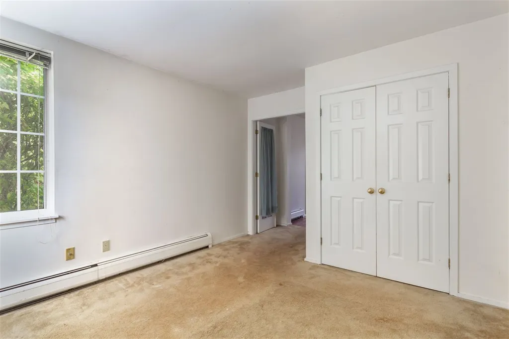 9 Lake Forest Drive Burlington VT 05401