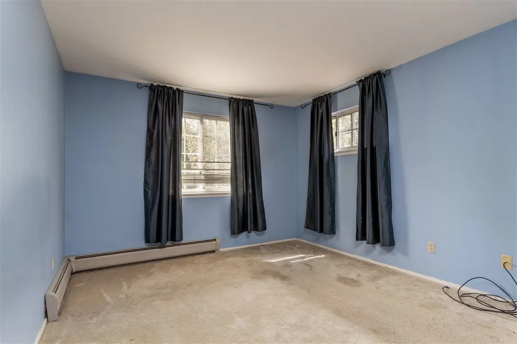 9 Lake Forest Drive Burlington VT 05401