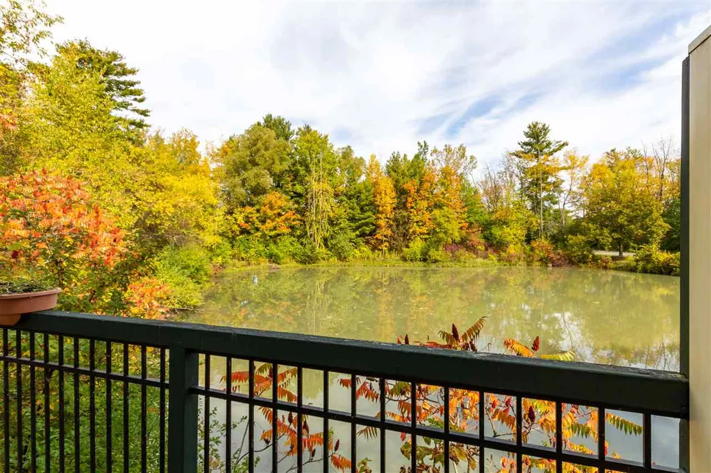 9 Lake Forest Drive Burlington VT 05401