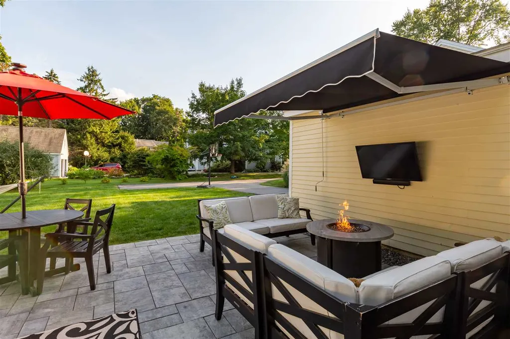 610 Central Road Rye NH 03870