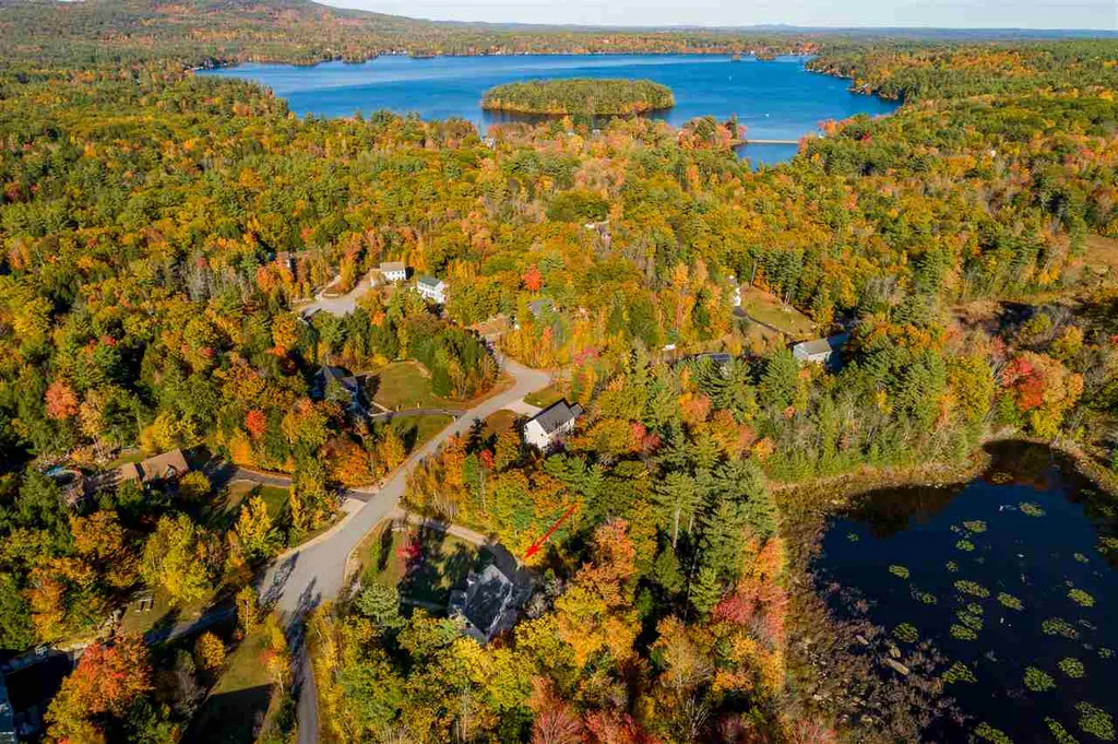 31 Mill Pond Road Northwood NH 03261